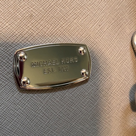 Michael Kors handbag - Picture 2 of 6